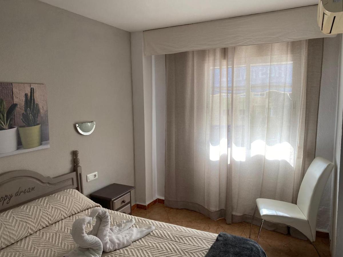 Virgen Del Rocio II Hotel Торемолинос Екстериор снимка