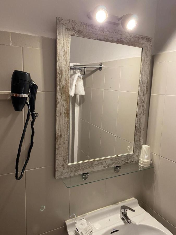 Virgen Del Rocio II Hotel Торемолинос Екстериор снимка