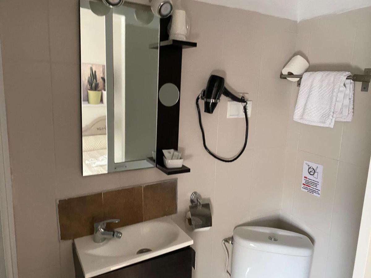Virgen Del Rocio II Hotel Торемолинос Екстериор снимка